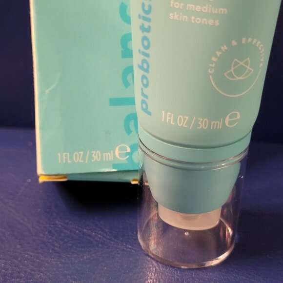 TULA filter primer blurring & moisturizing primer (sheerly tinted) Sunrise - Picture 4 of 14